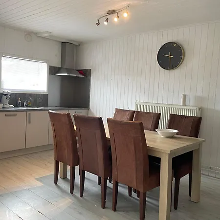 Fijne Woning Op Hippische Accommodatie Aan De Rand Van Dokkum Extérieur photo