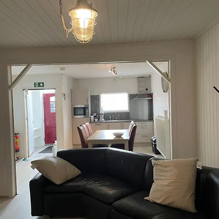 Fijne Woning Op Hippische Accommodatie Aan De Rand Van Dokkum Extérieur photo