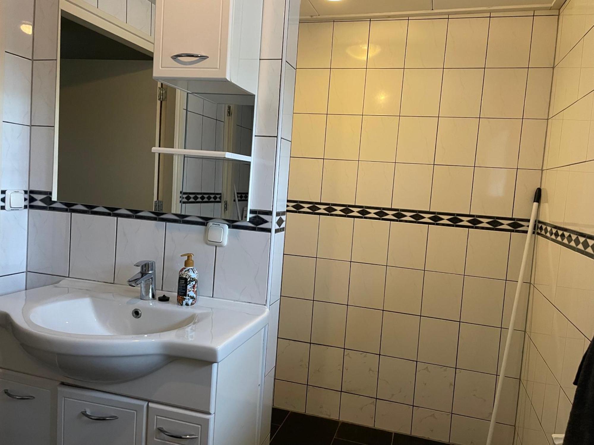 Fijne Woning Op Hippische Aan De Rand